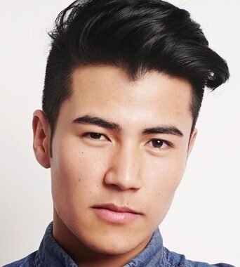 model, businessman, corporate-2911332.jpg