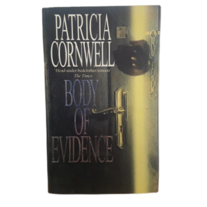 CORNWELL, PATRICIA - BODY OF EVIDENCE - J185