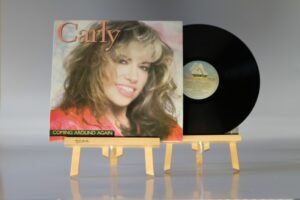 SIMON, CARLY - COMING AROUND AGAIN - LP29