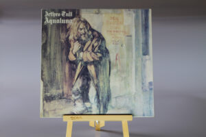 JETHRO TULL - AQUALUNG