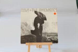 MIKE + THE MECHANICS - LIVING YEARS