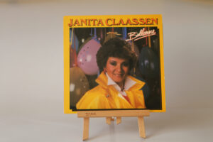 JANITA CLAASSEN - BALLONNE