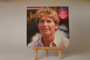 JOHN DENVER - GREATEST HITS