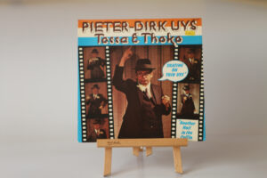 PIETER DIRK UYS - UYS CREAMS WITH HOT CHOCOLATE SAUCE